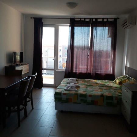 سفيتي فلاس Anna Marina Apartments المظهر الخارجي الصورة