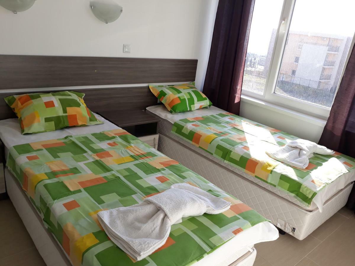 سفيتي فلاس Anna Marina Apartments المظهر الخارجي الصورة